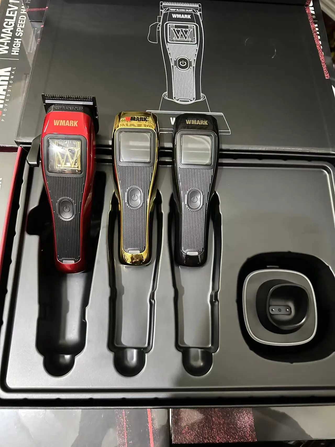 WMARKs new NG-X1 mens hair clip with 10000 RPM magnetic caliper and 3-color replaceable charging base W241017