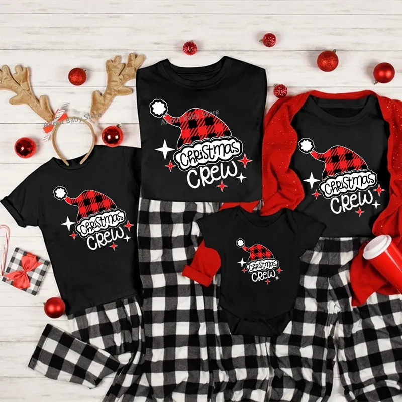 Christmas Crew Shirts Cotton Family Matching Outfits Dad Mom Kids Tshirts Baby Rompers Party Tops Clothes 241017