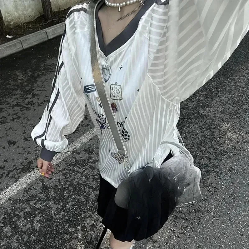 Korean Y2k Butterfly Printed Womens T-shirt Transparent Stripe V-neck Long Sleeve T-shirt American Retro Oversized Dress 241017