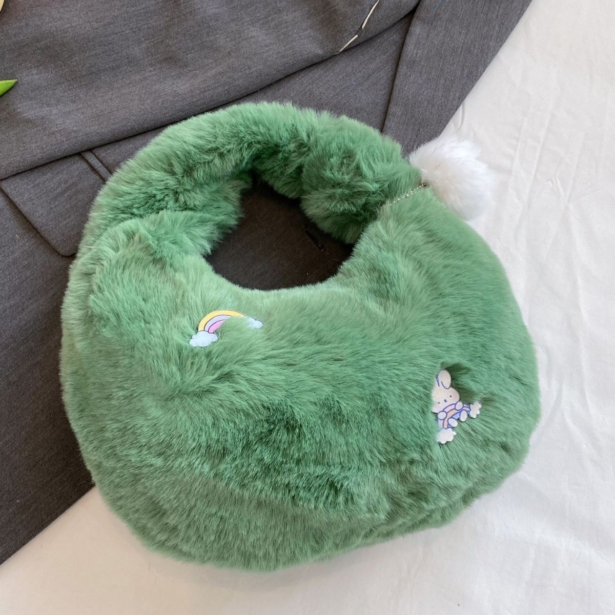 Mao high appearance cartoon cute handmade soft fluffy small bag, niche and sweet women's wool ball bag