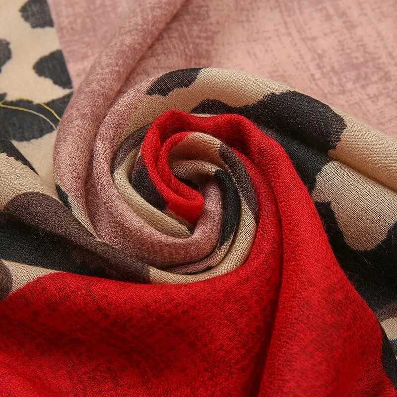 Versatile Cotton Leopard Scarf Wen Thin Brown Shawl Double Color Warm Shawl Fashion Cmuting Style X241017