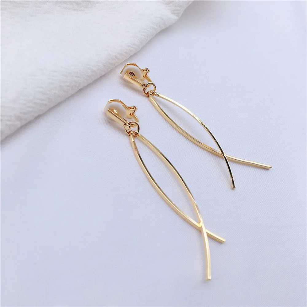 Non perforated gold geometric irregular clip on womens earrings metal jewelry earrings cuff earrings Boucle DOreille womens earrings W241017