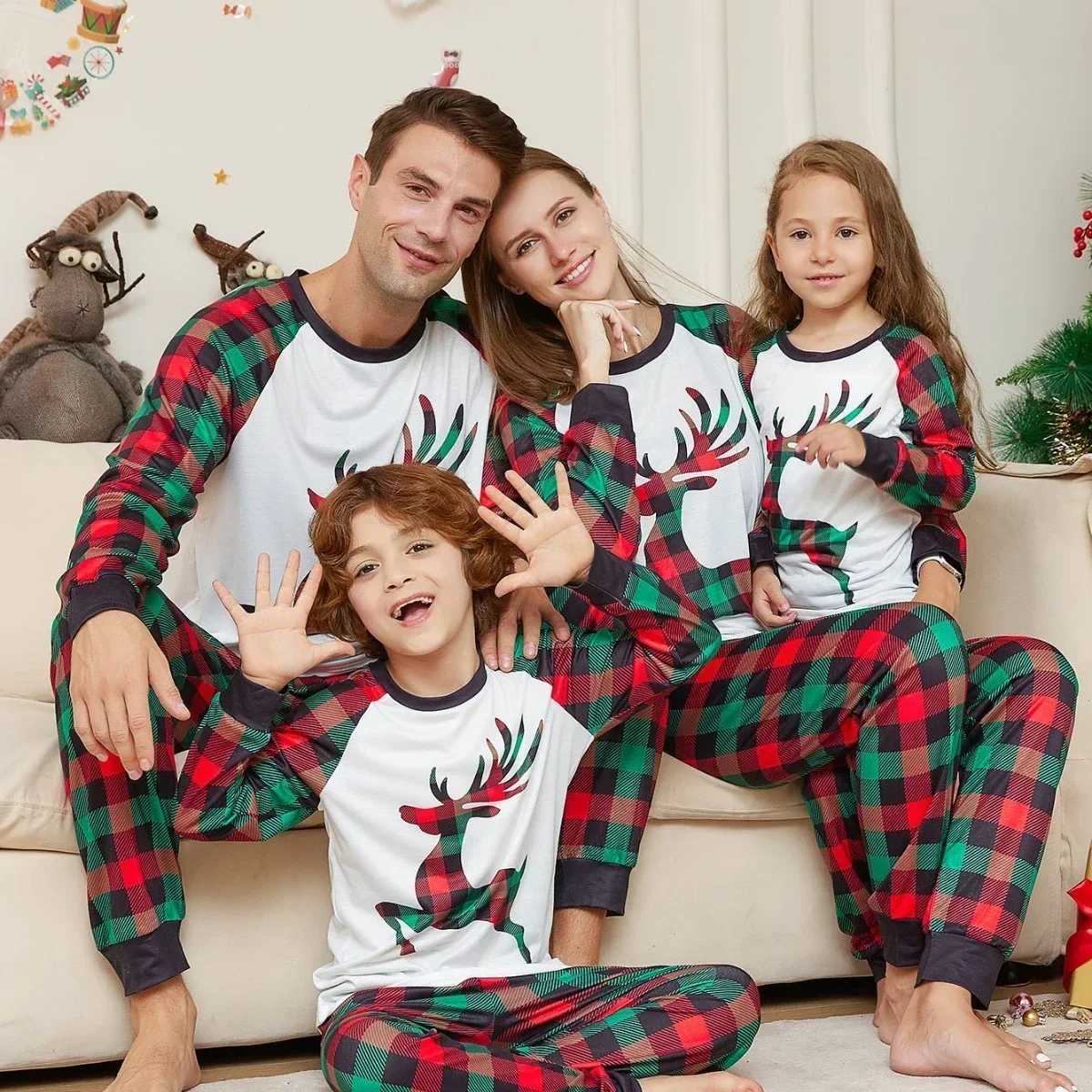 Bear Print Pajama Set Christmas Mom Set Night Dress Pajama Casual Set Christmas Family Clothing Christmas Pajama W241015