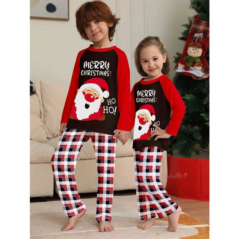 2025 Christmas Pajama Family Matching Clothing Set Adult Father Mother Children New Christmas Family Appearance Pajama Baby Panties Set W241015