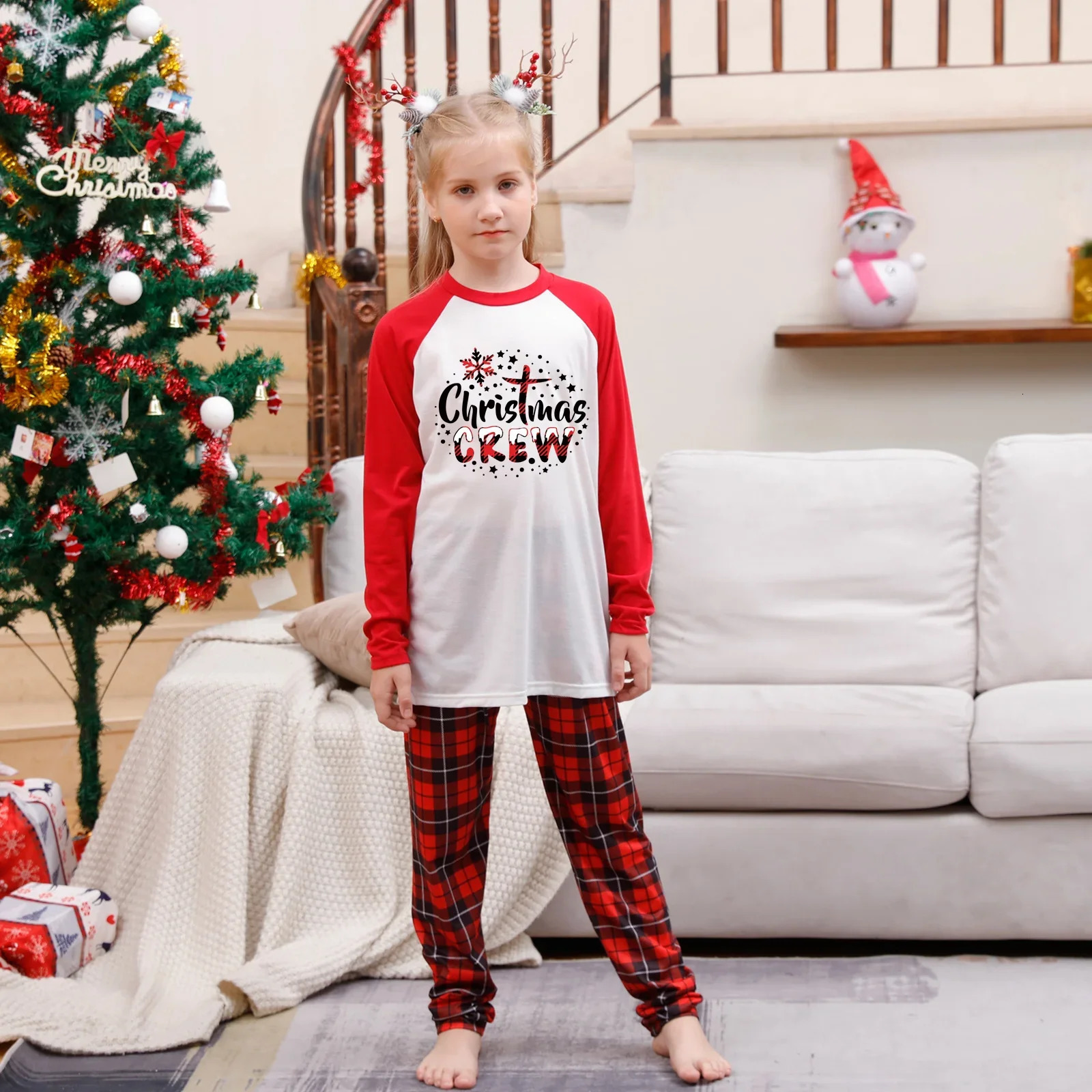 Family Pajamas Set Christmas Crew Print Adults Kids Baby Dog Matching Clothes Soft Cute Pyjamas Full Sleeve Warm Sleepwear 241017