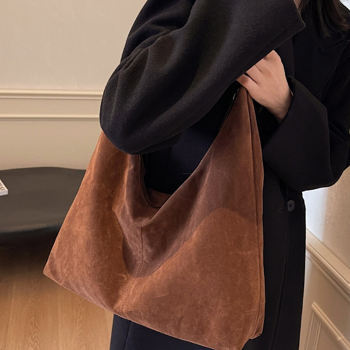 Autumn high-end armpit women's new matte tote fashionable commuting large capacity shoulder bag