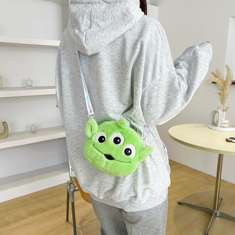 Fashionable New Cute and Fresh Doll Plush Toy Crossover Bag Women's Single Shoulder Crossbody Simple