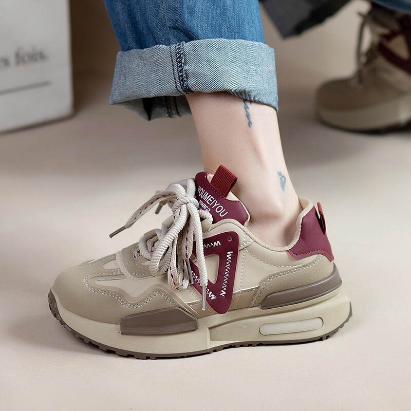 Dad's Shoes Women's Spring 2024 Versatile Sports Shoes Women's Lightweight Shoes Thick Sole Casual Height Increase Women's Shoes O