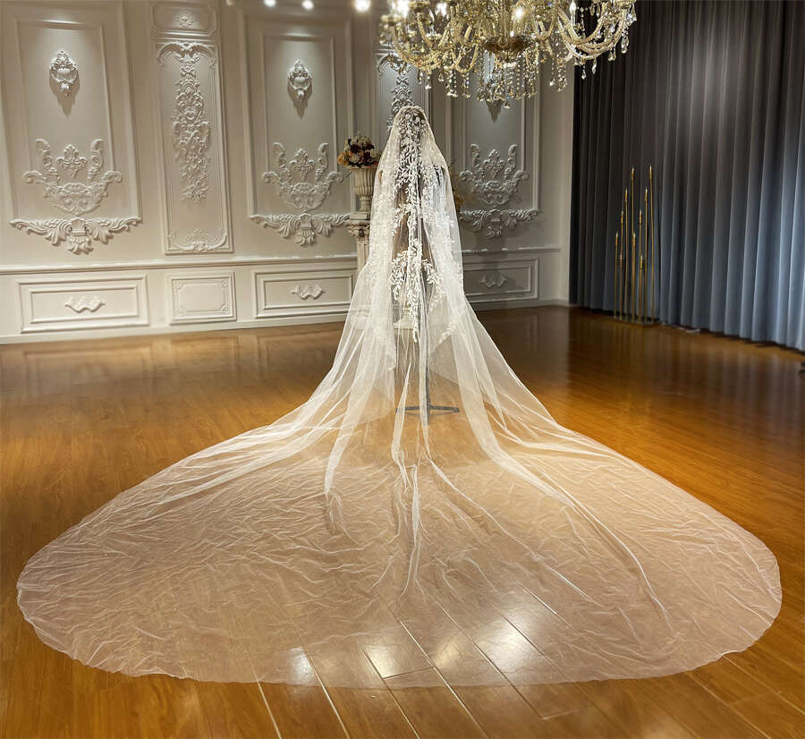 Custom Made Shinny Tulle Veil With Beading Lace Wedding Veils