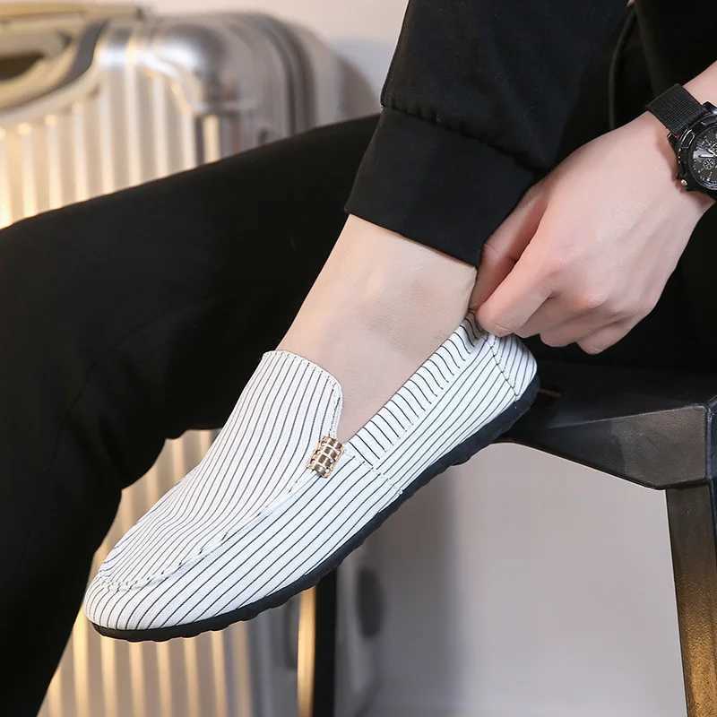 Men Loafers Spring Summer Mens Shoes Walking Casual Light Canvas Youth Shoes Male Breathable Fi Flat Slip- Boat FootwearXJ250118
