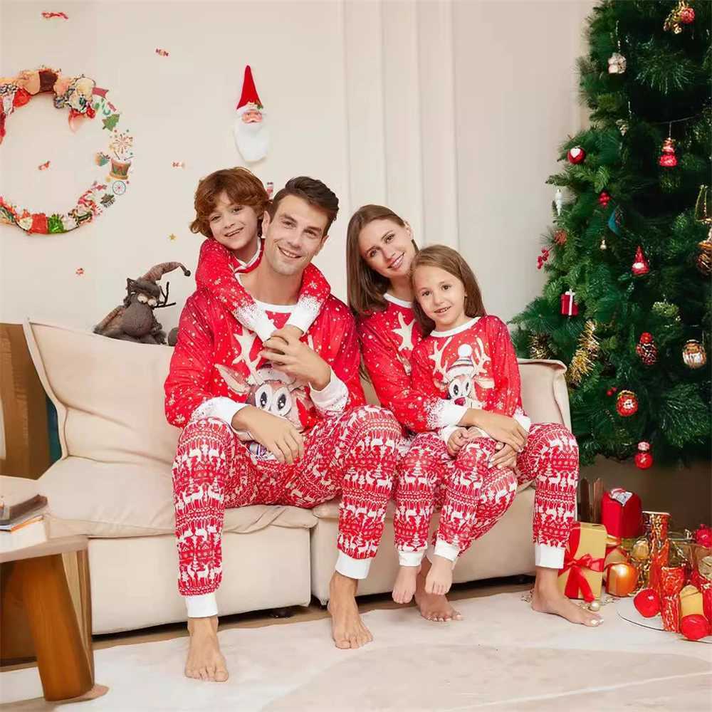 2024 Family Christmas Pajamas Red Deer Printing Christmas Match Mom Dad Girl Boy Daughter Son Comfortable Family Clothing W241015