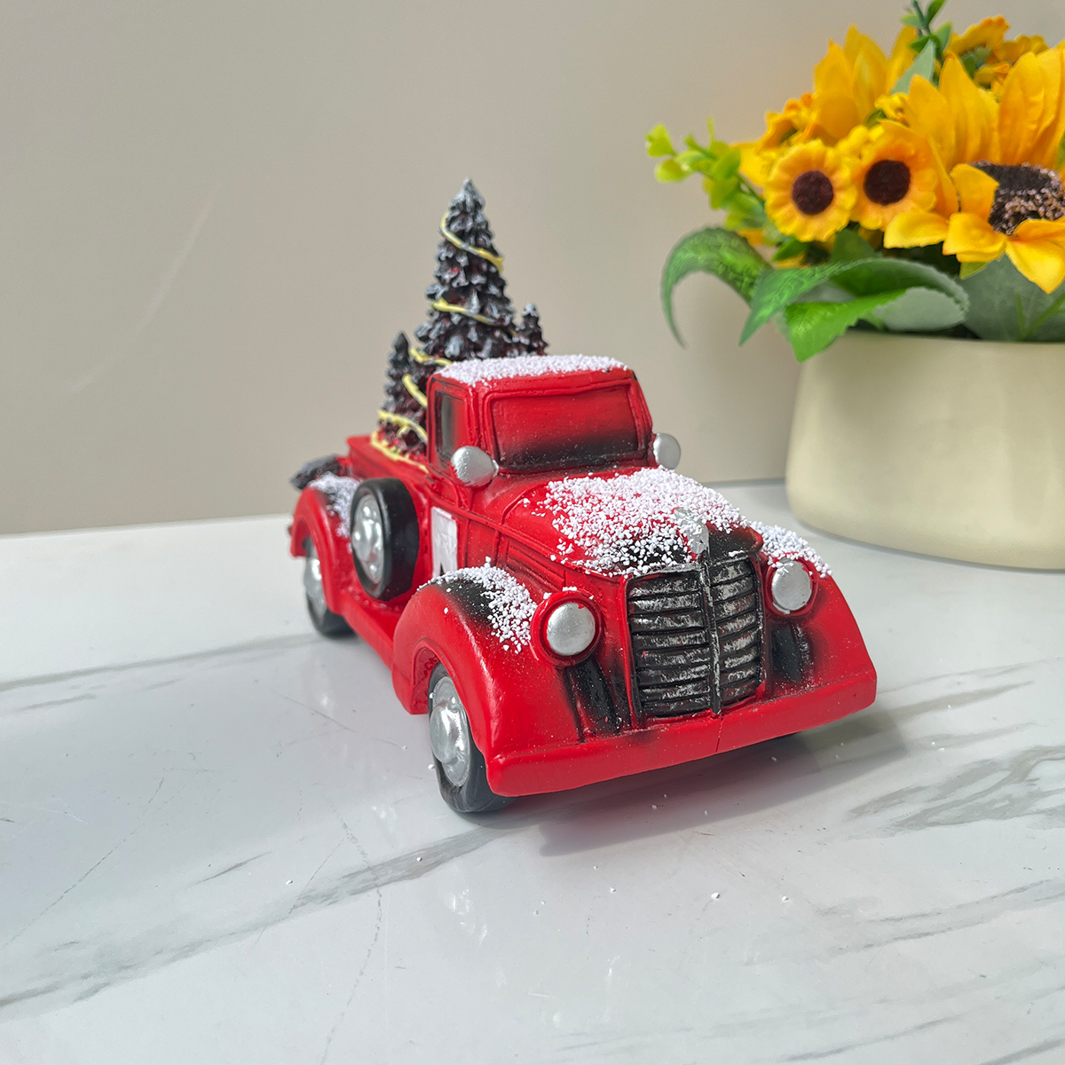 Christmas Decorations Classic Red Truck Farmhouse Style Centre Decorations