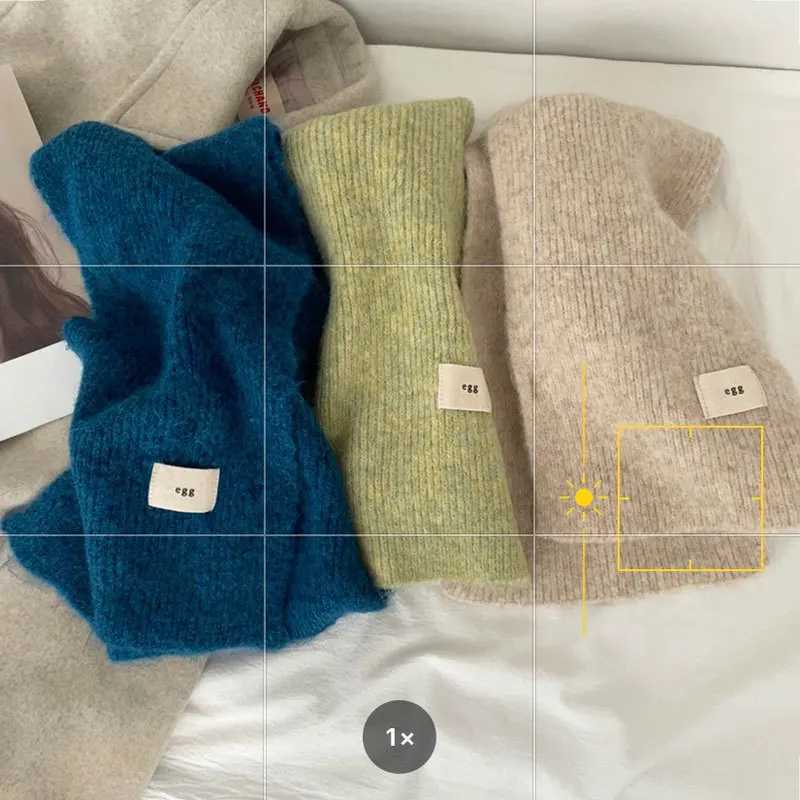 Warm cashmere scarf for women in winter thick and warm soft cashmere shawl bag Fem solid color knitted long scarf X241017