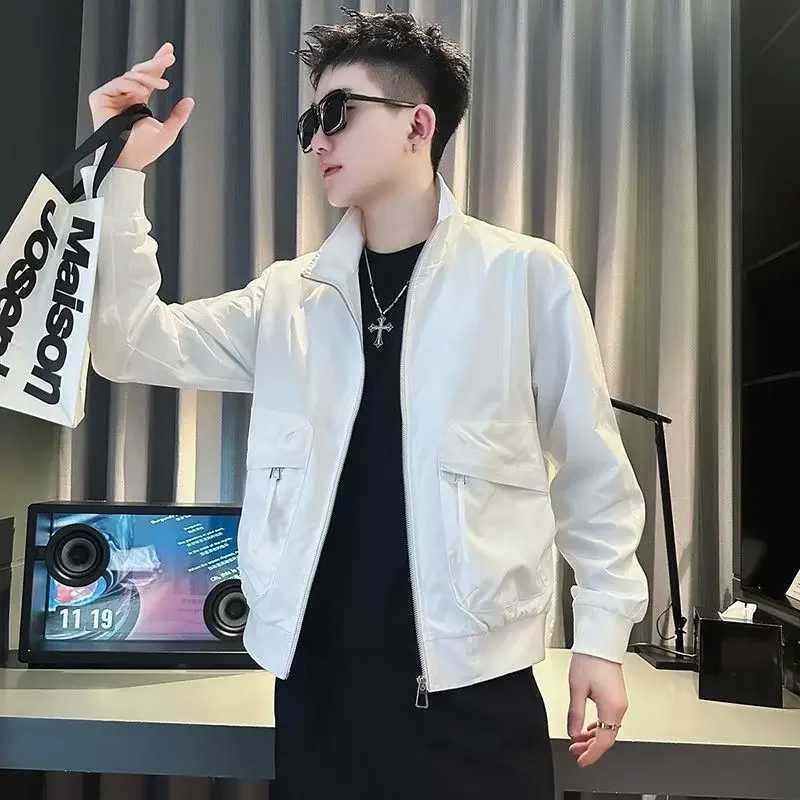 Spring and autumn mens outerwear goods Zip V jacket mens cheap clothing quotation Cold fashion High quality Joker Luxury Designer Harajuku M241017