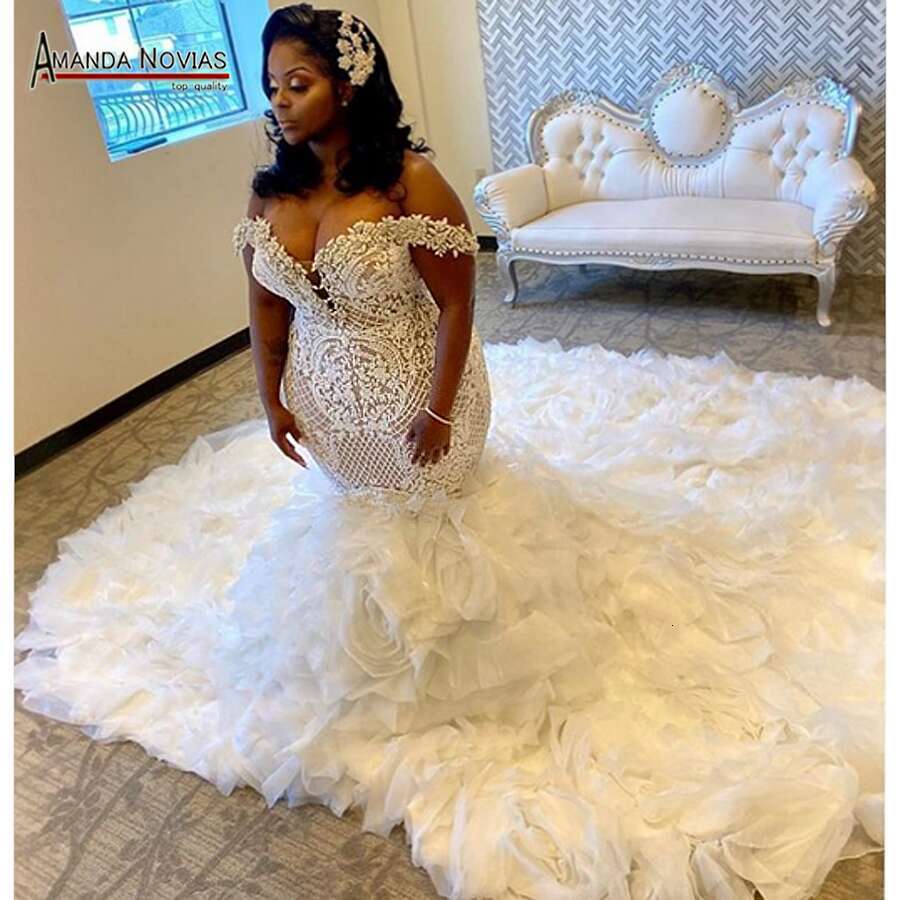 Off The Shoulder Straps Mermaid Wedding Dress Ruffles Skirt New