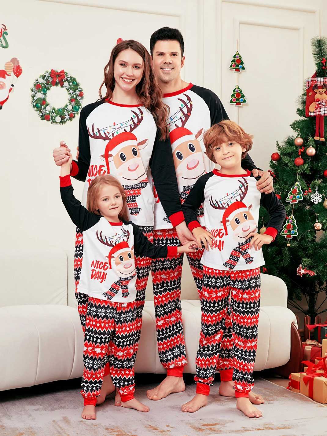 Christmas Family Matching Set Mom Dad Child 2-piece Pajama Set Baby Casual Loose Pajama Christmas Family Appearance Pajama W241015