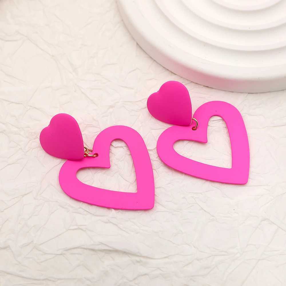 Pink double heart clip earrings hanging for women no perforations heart-shaped earrings Valentines Day Mothers Day gift W241017