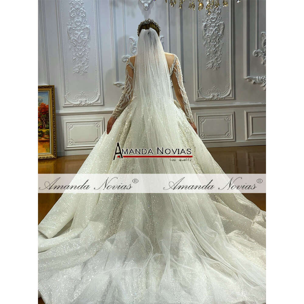 Popular Long Sleeve Ball Gown Wedding Dress