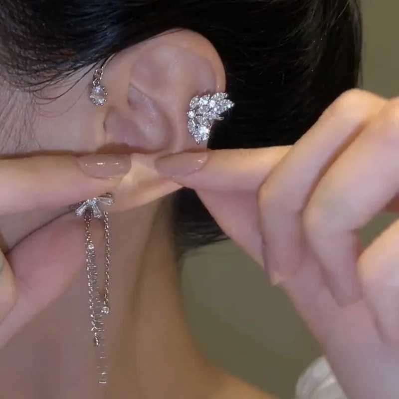 Rotating flower earrings with fake perforated tassel earrings suitable for women to rotate shiny zircon unusual earrings with fashionable jewelry cuff