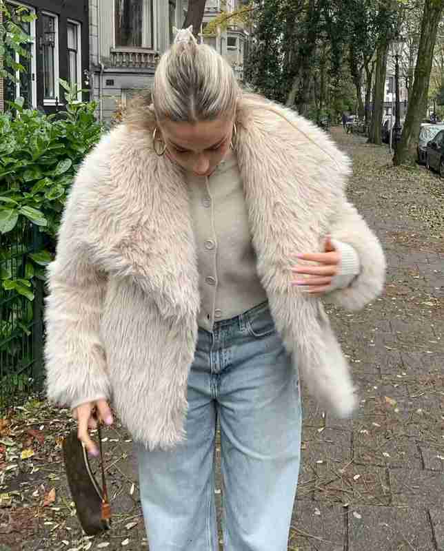 Women's Fur & Faux Fur Fashion jacket Coats Women's Winter New Celebrity Style Fashion Loose Artificial Fur Flip Collar Coat