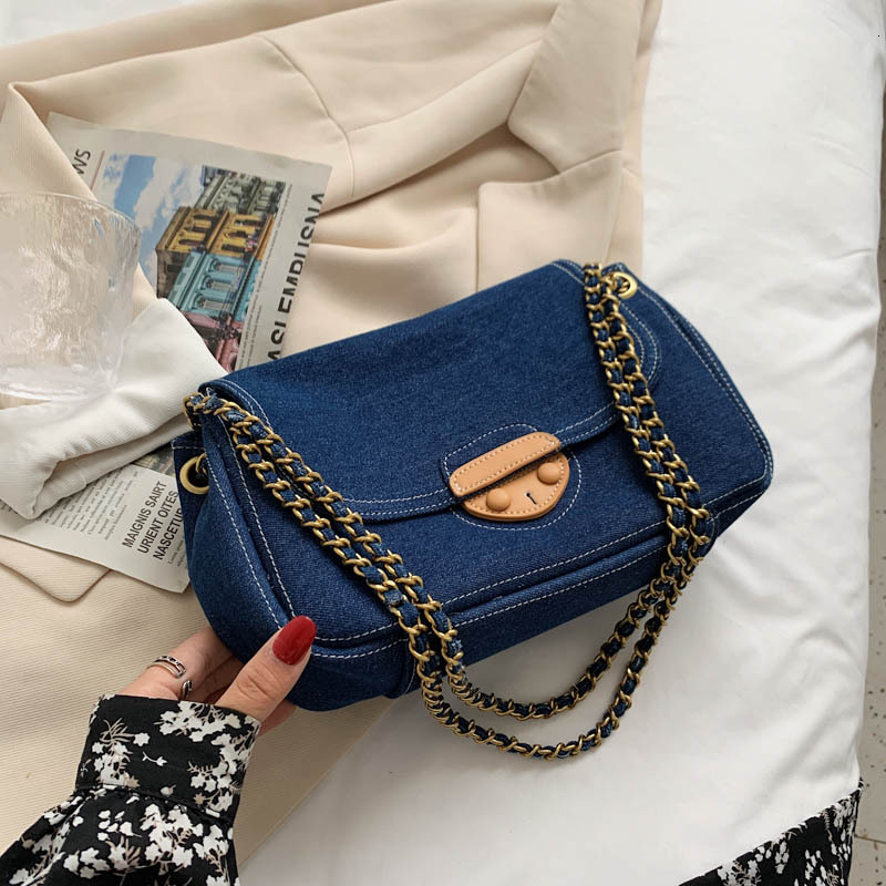 Vintage Blue Denim Quilted Women Shoulder Bags Designer Brand Handbags Chains Jeans Messenger Bag Large Tote Female Purse