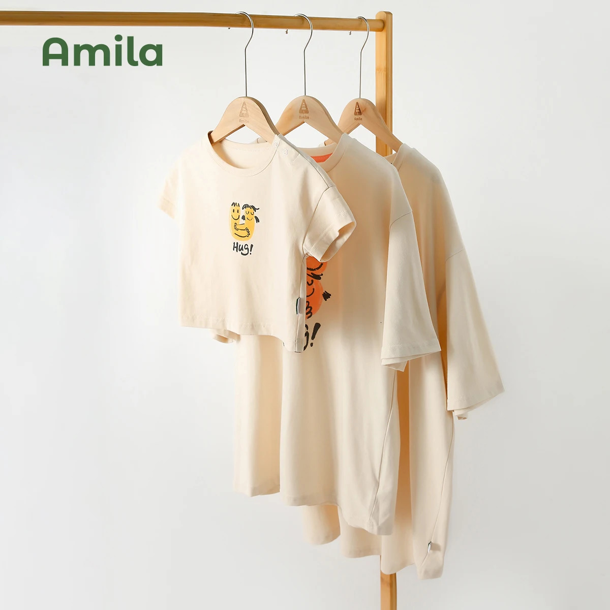 Amila Childrens Cothing Family Hortsleeved Tshirt Parentchild Wear Summer Outing Season Cotton Tops 241017