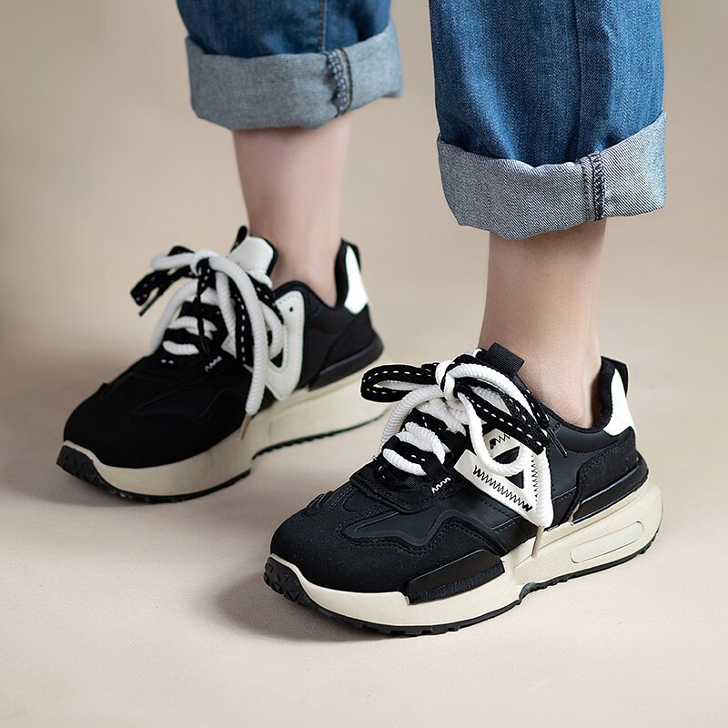 Dad's Shoes Women's Spring 2024 Versatile Sports Shoes Women's Lightweight Shoes Thick Sole Casual Height Increase Women's Shoes O