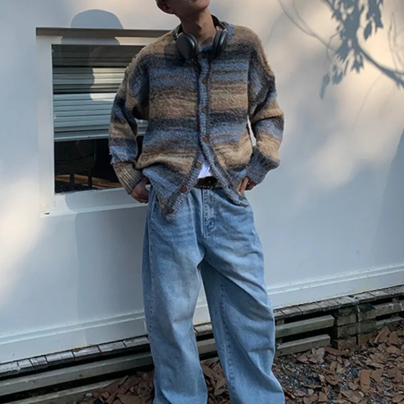 Colorful Cardigan Men Loose O-neck Knitted Single-breasted Sweater Coat Male Arrival Fashion Contrast Color Y2K Couple Top 241017