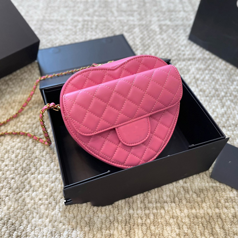 Love Makeup Bag Designer Womens Shoulder Bag Mini 18cm Leather Ringer Gold Hardware Metal Luxury Handbag Matelasse Chain Crossbody Bag Dinner Bags Wallet Card Bags