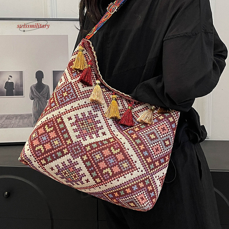 Large capacity ethnic style handbag 2024 new commuting armpit women Instagram versatile single shoulder crossbody bag for going out #16 swissmilitary