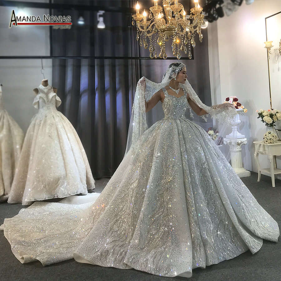 Dubai Heavy Beading Wedding Sparkg Bridal Dress Amanda Novias Brand Real Work