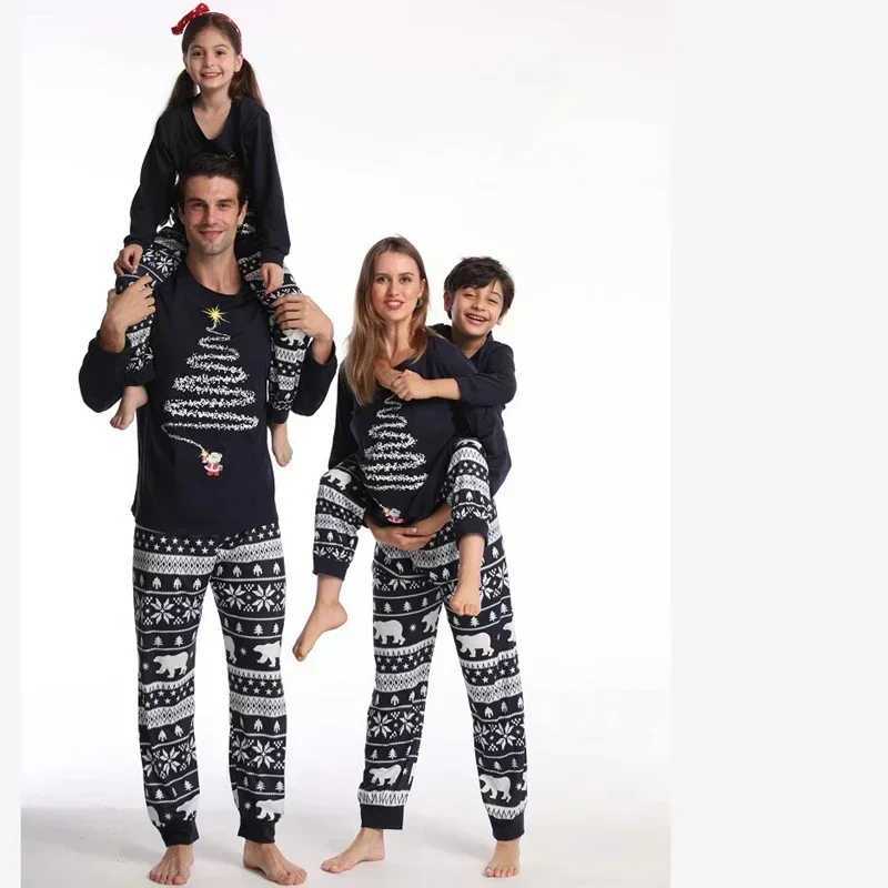 2024 New Fireworks Printed Adult and Childrens Matching Set Christmas Pajama Set Warm and Soft Pajamas Baby and Dog Hoodies Home Appearance Pjs W24101