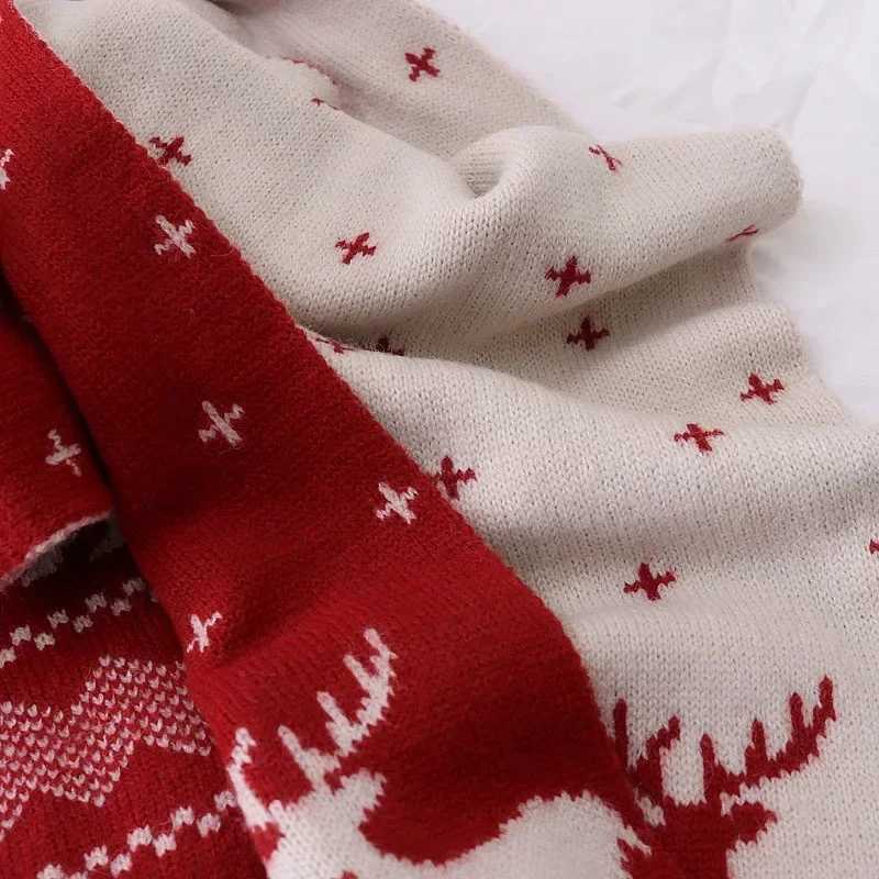 Christmas Gift Red Deer Scarf Text Versatile Autumn/Winter Warm Extended Edition Student Cute Skin Friendly Scarf X241017
