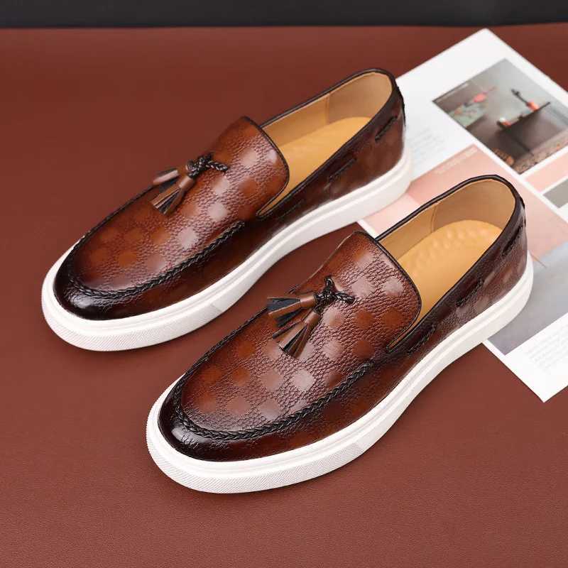 Casual Comfortable Shoes Leather Man Fi Mens British Style Loafers Slip- Outdoor Flats Tassels ShoeXJ250118
