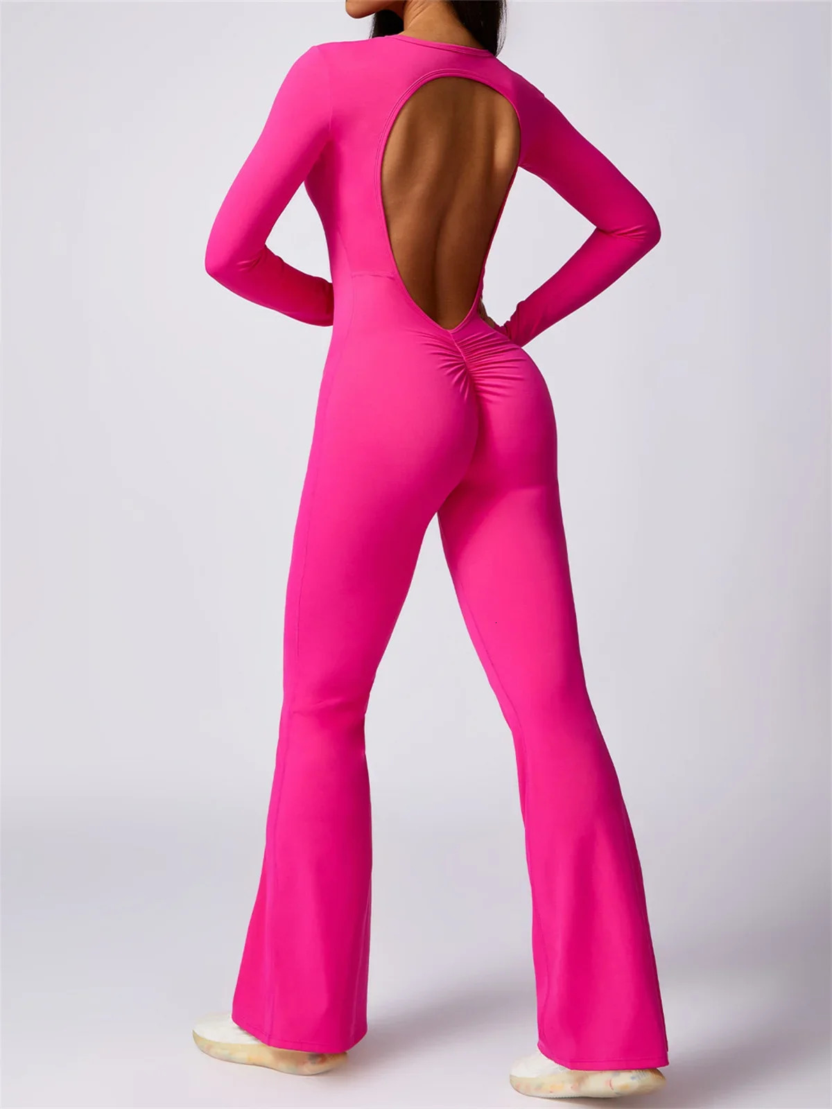 Sexy one-piece Flare yoga jumpsuit womens dance fitness long sleeved hollow backless workout gym Scrunch jumpsuit 241016