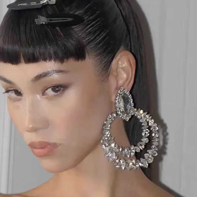 Fashionable Geometric Clip Earrings Bridal Non Perforated Accessories Elegant Ladies Large Water Diamond Rings Earrings Wedding Jewelry W241017