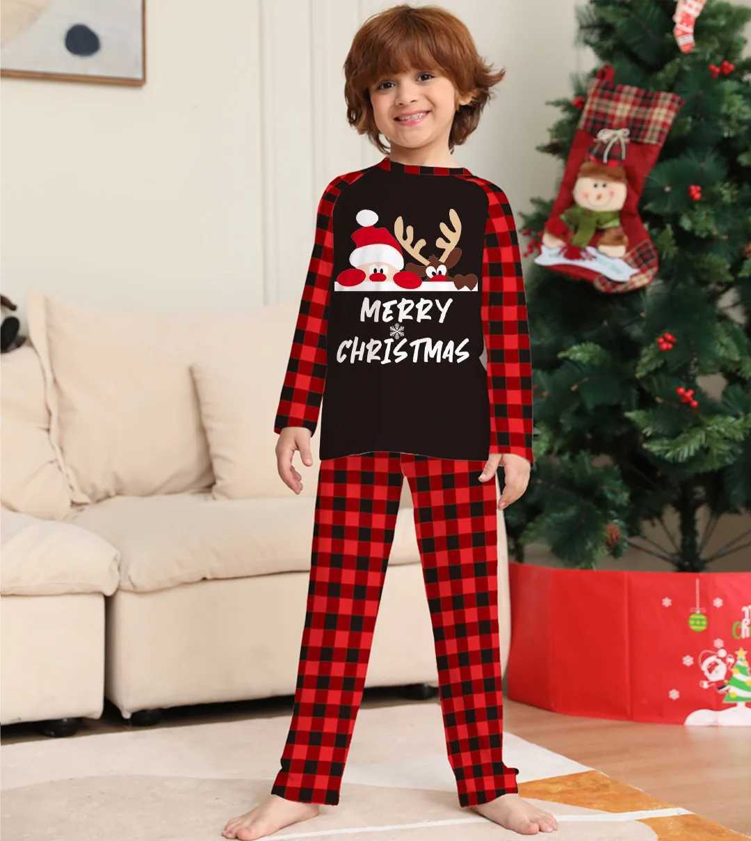 Merry Christmas Pajamas Santa Claus Printed Family Matching Set Casual Loose Pajamas Mom Daughter Dad Son Costume Set Christmas Appearance W241015