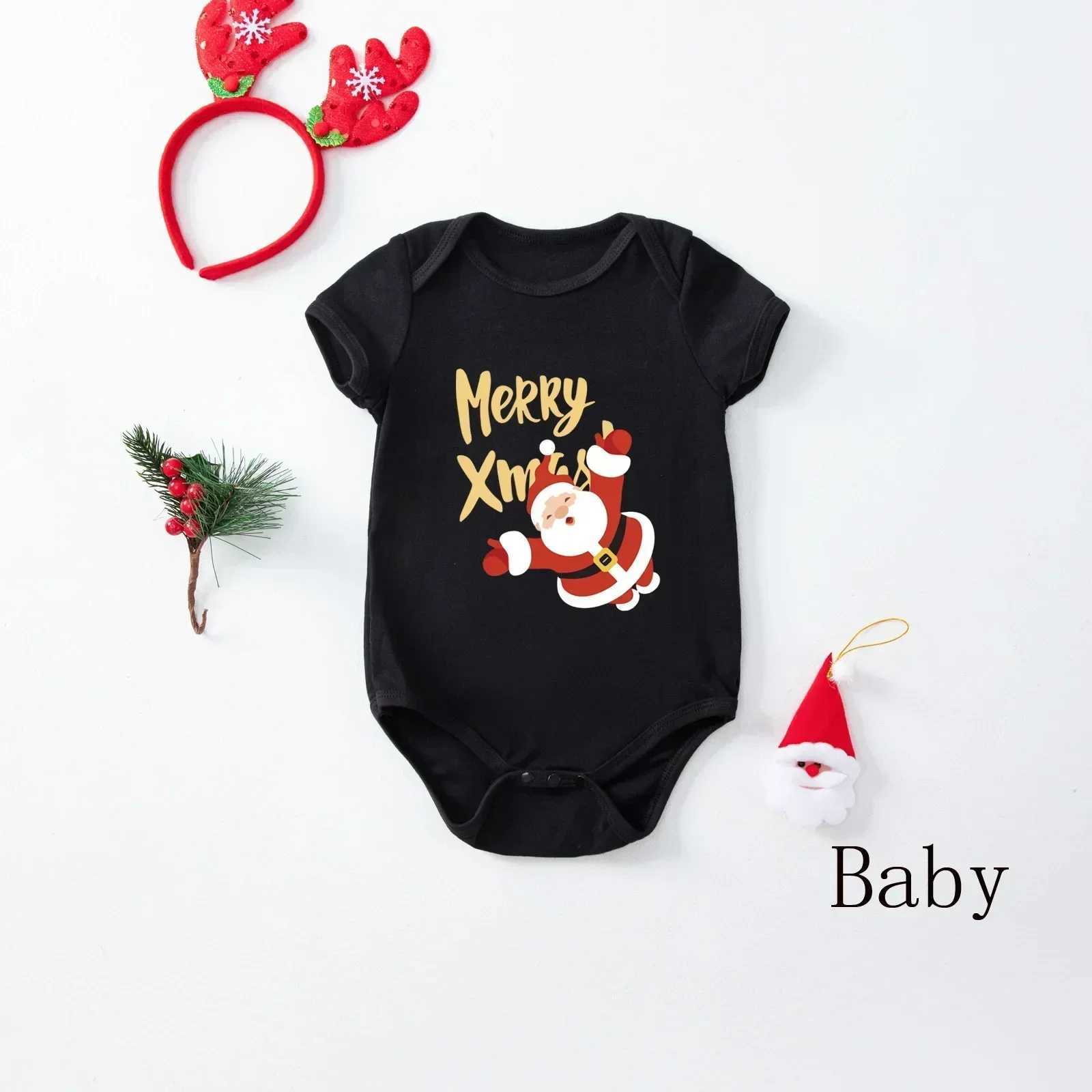 Merry Christmas printed plain weave family matching pajamas short sleeved top+pants 2-piece Christmas set baby and dog jumpsuit W241015