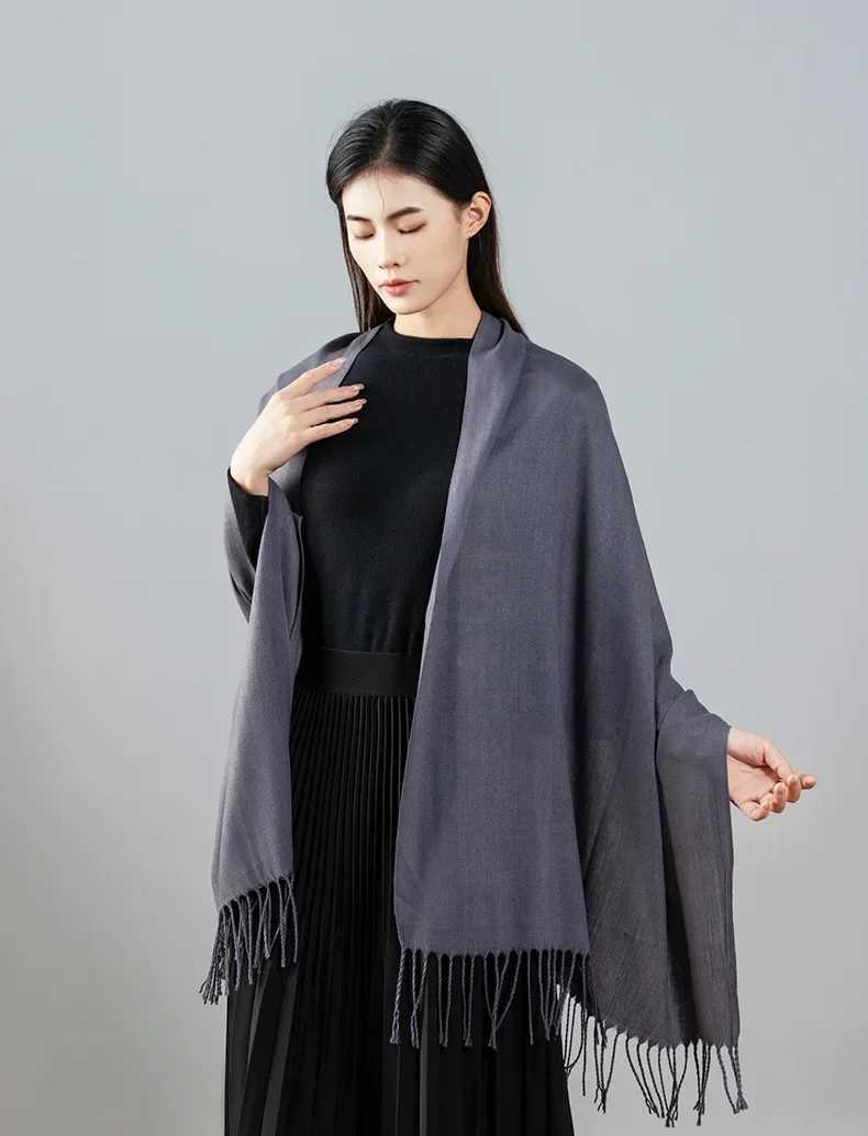 Winter cashmere scarf used for warm and cozy Pashmina sharks wrapped in solid Tassel for warm blankets Echape Bufanda headscarf X241017