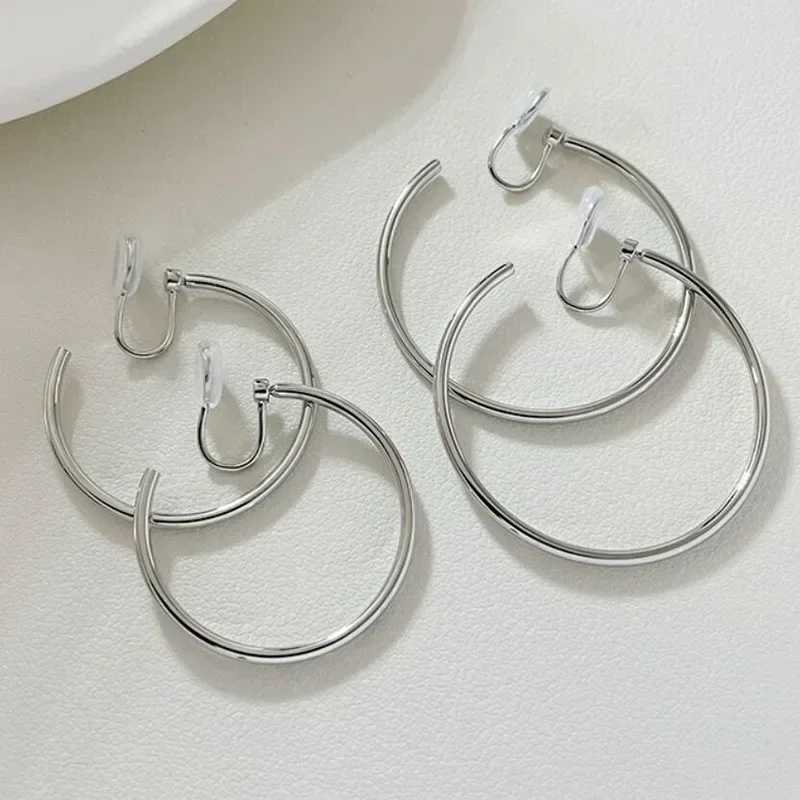 Earrings cuffs fake earrings unperforated earrings 2024 womens unperforated earrings W241017