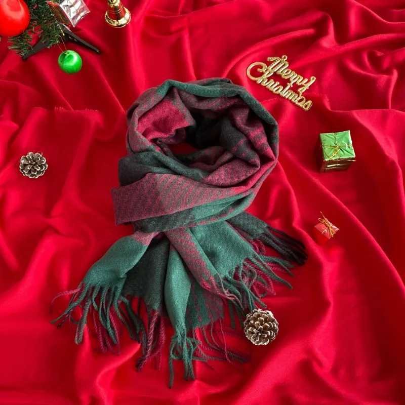 Fashionable Christmas style checkered scarf used for retro trends imitating cashmere warm tassel scarf shawl clothing accessories X241017