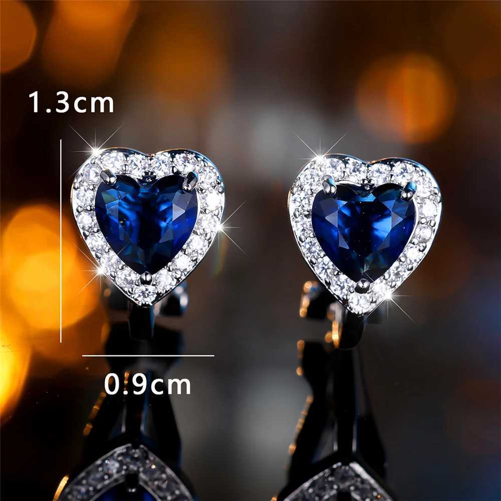 Cute female small pink blue zircon heart-shaped clip earrings retro silver zircon wedding jewelry W241017