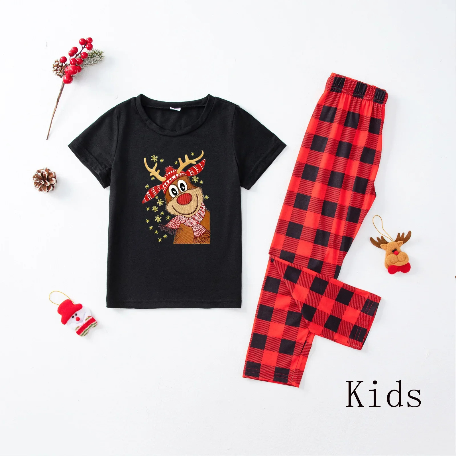 Christmas Matching Pajamas Set Elk Print Short Sleeve TshirtTrousers 2 Pieces Suit Baby Romper Parentchild Pyjamas Family Look 241017