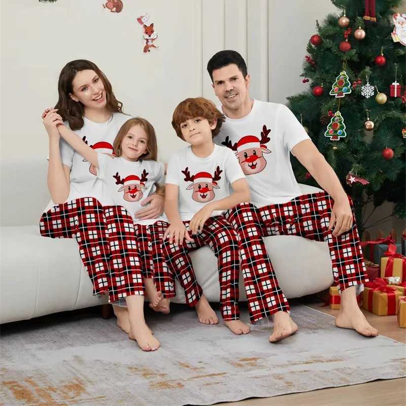 Short sleeved Christmas family matching set reindeer father mother childrens pajamas set checkered dad mom and me Christmas costume 2024 W241015