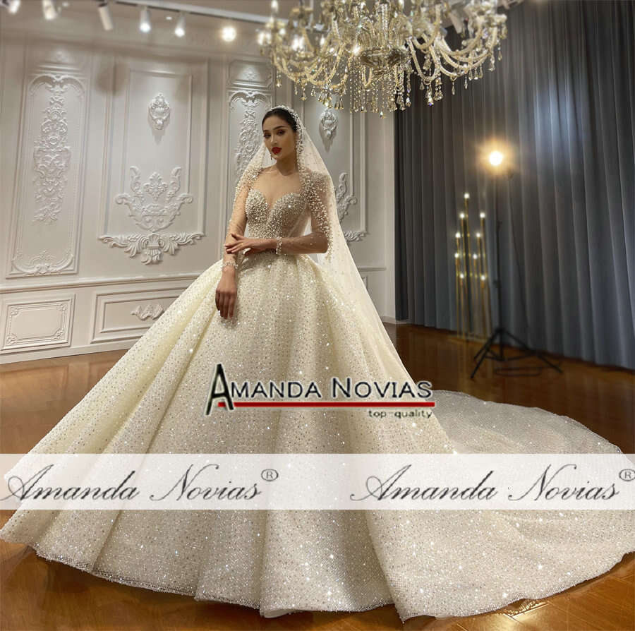 Stunning Beading Pearls Ball Gown Bridal Dress
