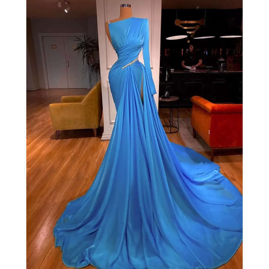 Blue Mermaid Evening 2023 Dresses Pleats Satin Prom Gowns Side Split Beading Sweep Train Party Wear