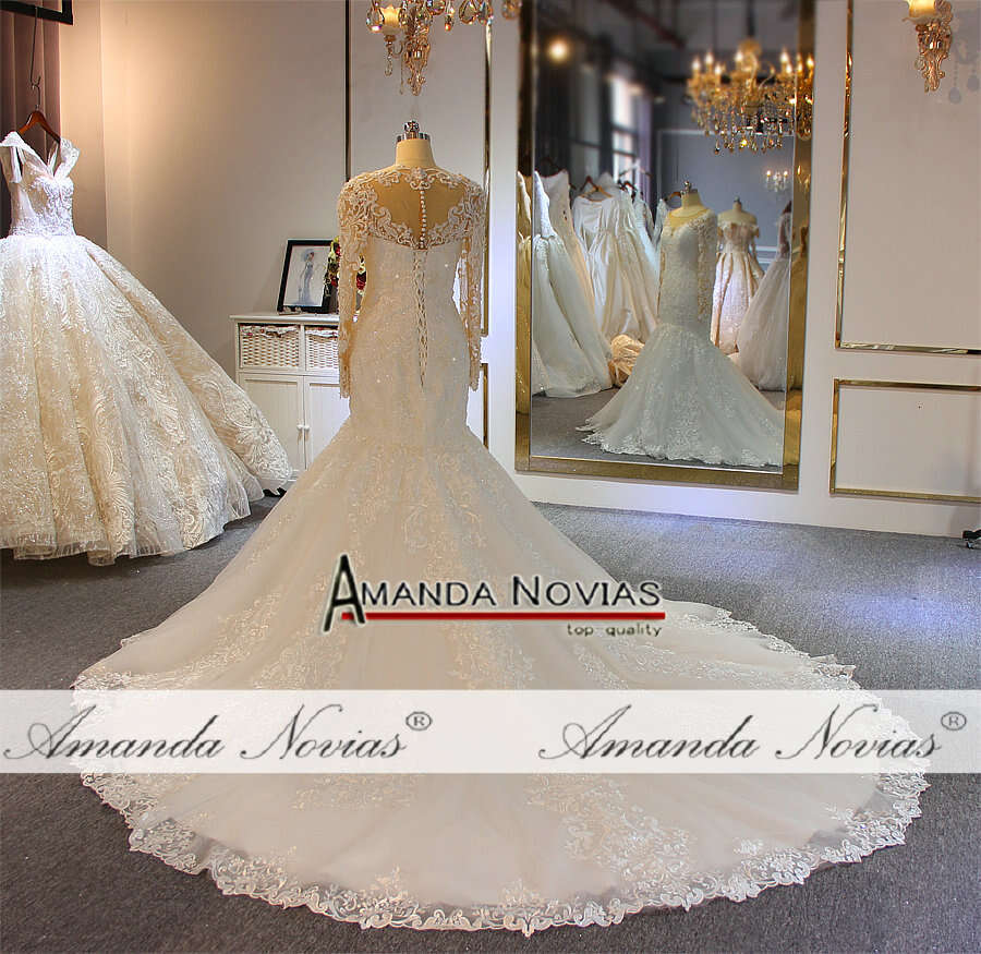 Long Sleeves Full Lace Dress Mermaid Wedding Gown