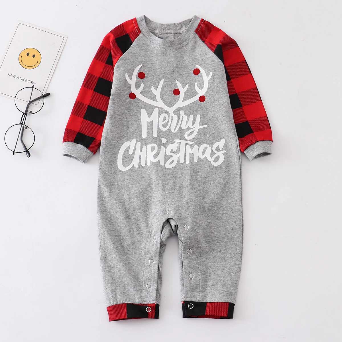 Christmas Family Matching Pajamas 2022 Family Matching Pajamas Top+Pants Adult Children Family Matching Clothing Baby Pants W241015