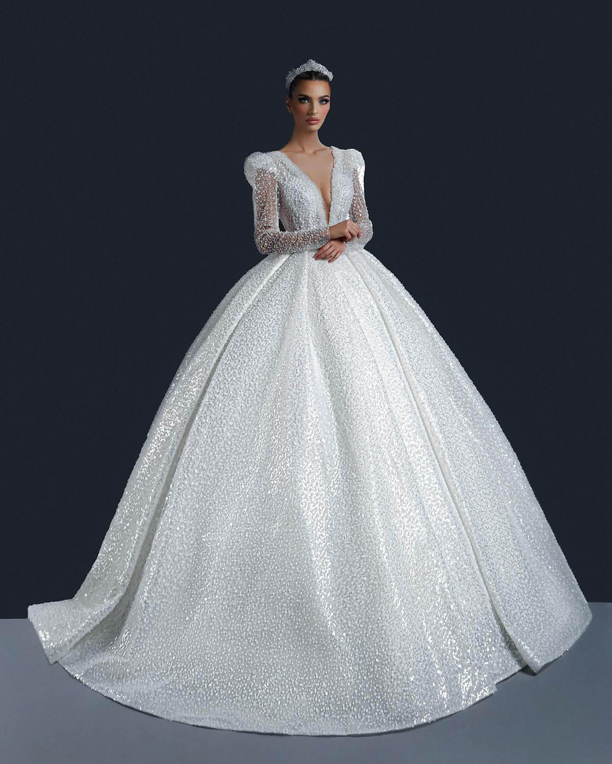 Princess Ball Gowns Appliques Beaded Sequins V Neck Wedding Dress Draped Sweep Train Tulle Bridal Dresses Custom Made