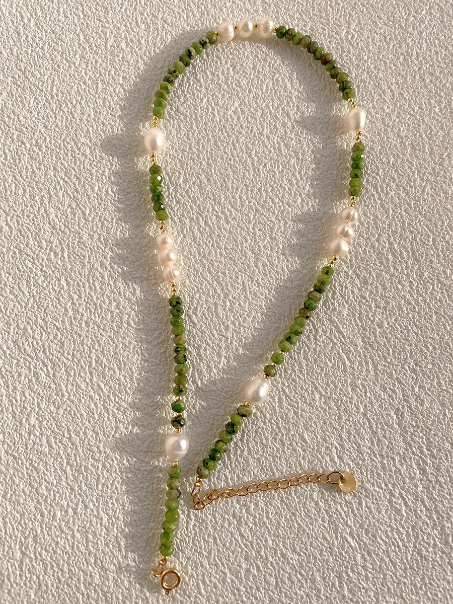 Natural freshwater pearl green natural stone necklace for women sweet and cool n bead pearl necklace 241017